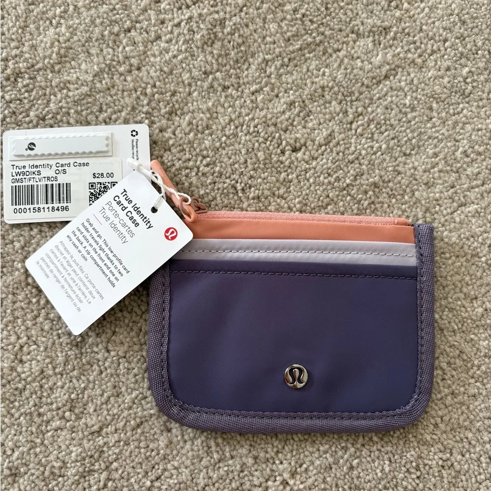 Lululemon true identity card holder NWT sold out color GMST/FTLV/TROS - Picture 1 of 4